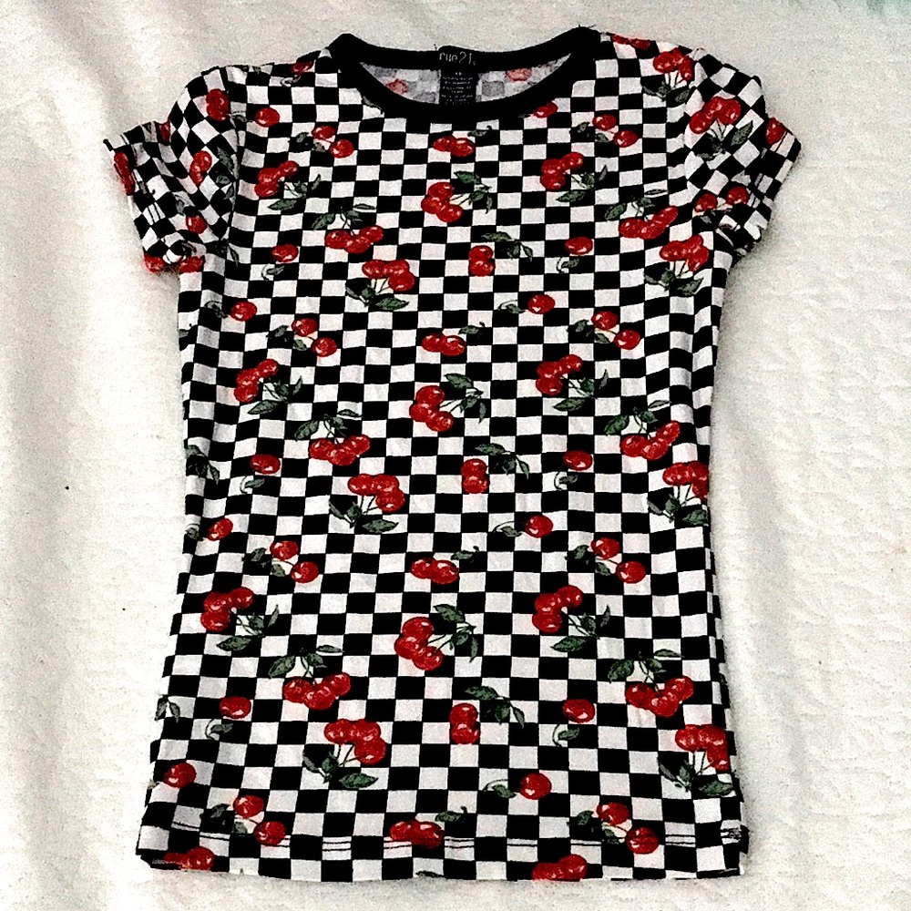 Checkered cherry T-shirt